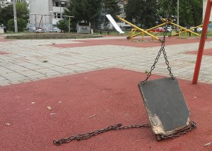 igraliste-bulevar-Zivojina-Misica-vandalizam-1